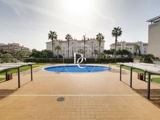 Alquiler Piso  Carrer de josep irla. Piso de 89 m2 con terraza en alquiler en sitges
