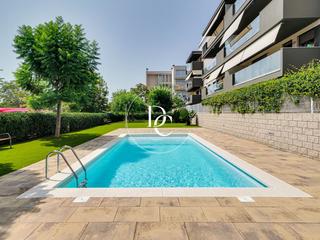 Pis  Carrer de manuel llopis de casades. Piso de 146 m2 con piscina y terraza en venta en la plana, sitge