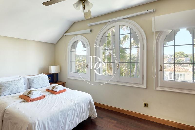 Foto d4a7c474-6679-4f1c-a3f5-37d70b9cea67. Casa amb calefacció piscina a Can Girona - Terramar - Vinyet Sitges