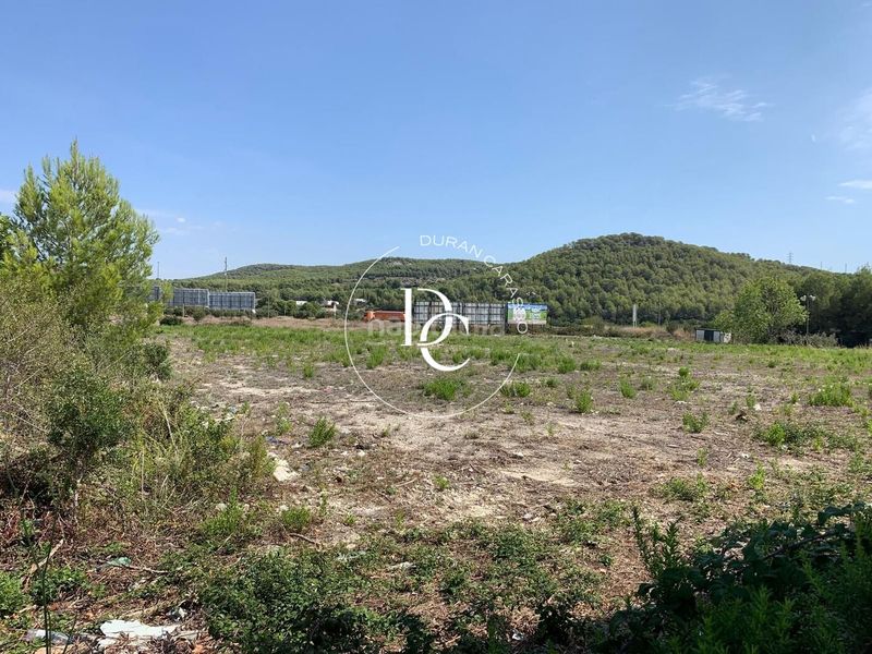 Foto 0d1432cd-b055-41d3-a98b-1d12983759e7. Terreny residencial a carrer de la cobertera 12 a Vendrell (El)