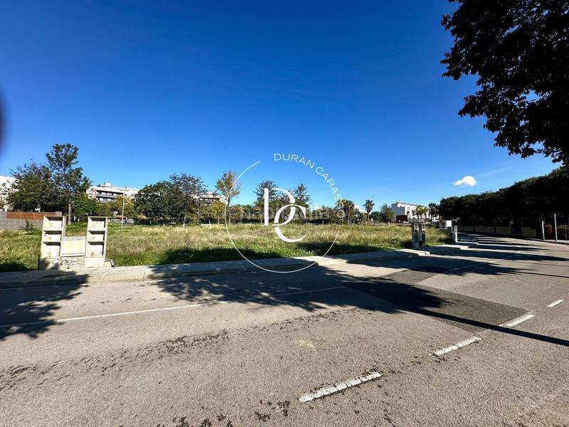 Foto 1f80b376-3741-4f9c-98d7-b93fa34d6abb. Terreno residenziale in carrer del xartell 31 in Fondo Somella Vilanova i la Geltrú