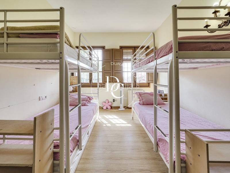 Foto adc59161-8963-4377-bf0a-2d76b0ccd7fa. Masía  de lujo de 420 m2 con piscina y vistas en venta en font rubí en Font-rubí