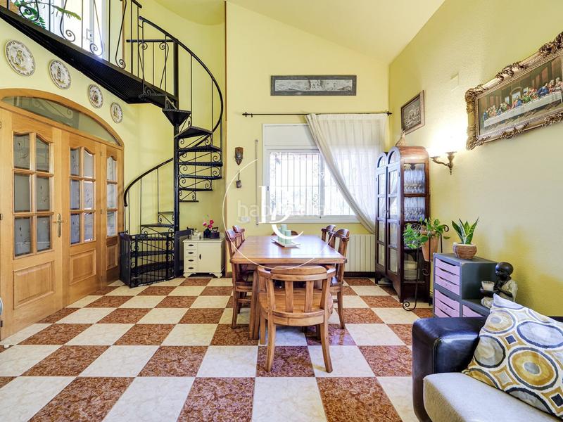 Foto 6b245583-4110-4152-b55c-b8a33b31a5fd. Maison avec chauffage parking dans Canyelles