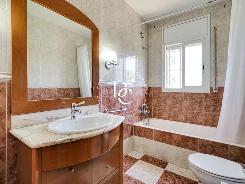 Foto d421289a-b7d3-410a-ae47-f9d222f8d21a. Maison avec chauffage parking dans Canyelles