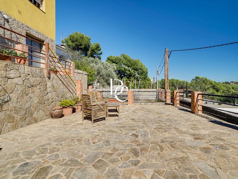 Foto ea5f6bcc-1dc1-4f99-b58b-8f6541c5822d. Maison avec chauffage parking dans Canyelles