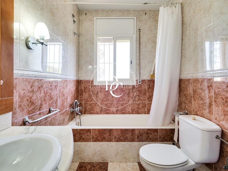 Foto ed4b28c6-169d-4395-b5d7-4fcff7fedd83. Maison avec chauffage parking dans Canyelles