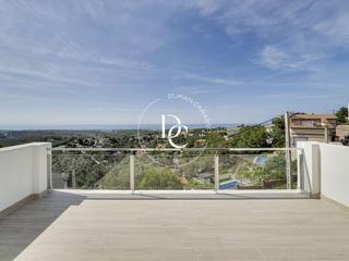 Casa  Carrer tulipa. Casa de 180 m2 con vistas en venta en costa cunit, cunit