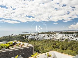 Duplex  Carrer baluard. Duplex de 170 m2 con vistas y terraza en venta en cases del mar