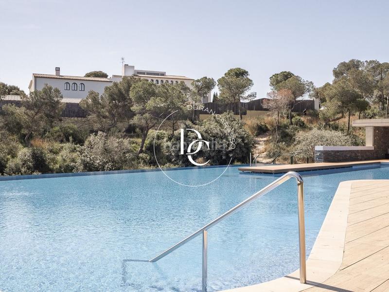 Foto e3d6ab37-81ee-4521-8b91-aabe556124d3. Dúplex duplex de 177 m2 con vistas y terraza en venta en cases del mar blaumar, en Sant Pere de Ribes