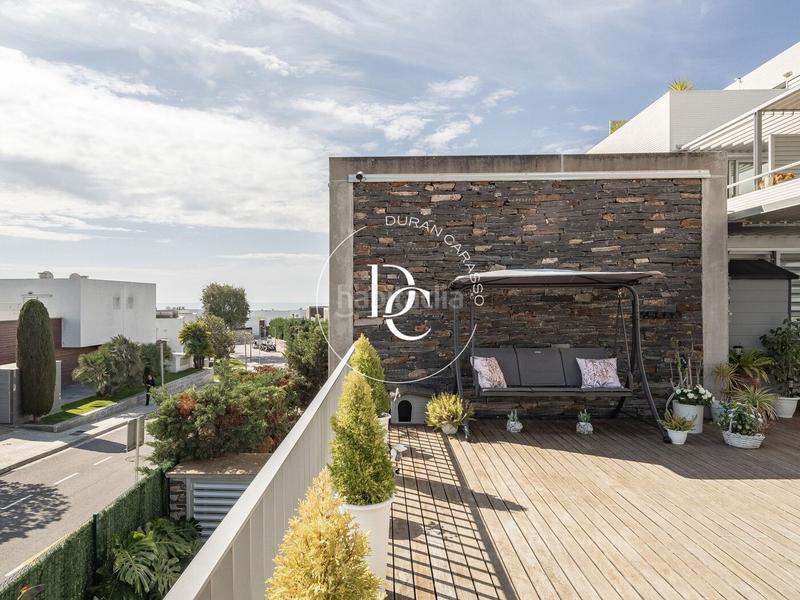 Foto ea11ac4a-3a0c-49c7-a779-7eee291fe2ac. Dúplex duplex de 177 m2 con vistas y terraza en venta en cases del mar blaumar, en Sant Pere de Ribes