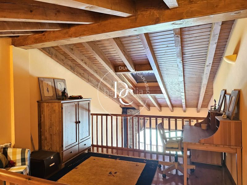 Foto 6268f206-ba04-4b16-9edd-b10319384cda. Rent duplex with heating parking in Llívia