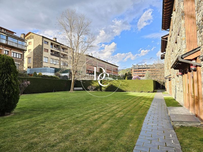 Foto addb7bcf-def7-49af-be1d-77aa26d9a025. Rent duplex with heating parking in Llívia
