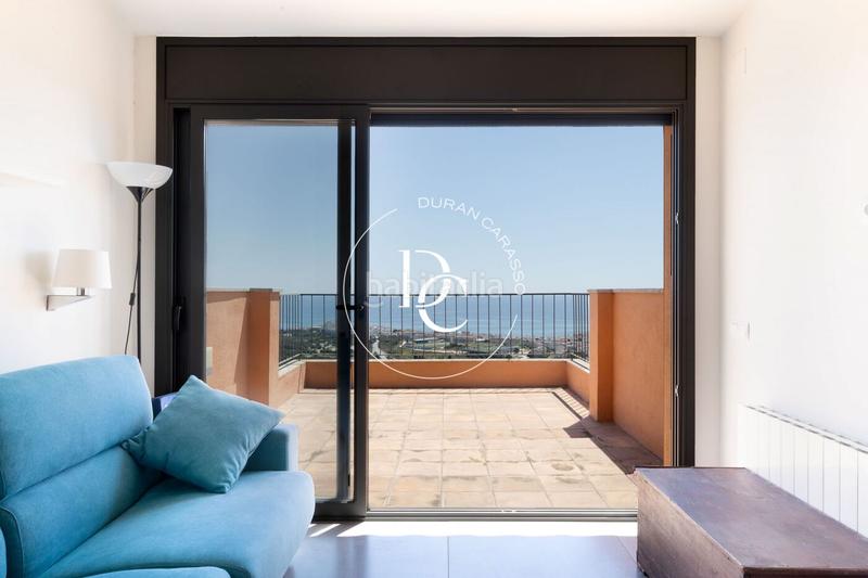 Foto 2d6c0587-b91c-41b2-800a-068b030b2218. Casa amb calefacció aparcament piscina a Levantina - Montgavina - Quintmar Sitges