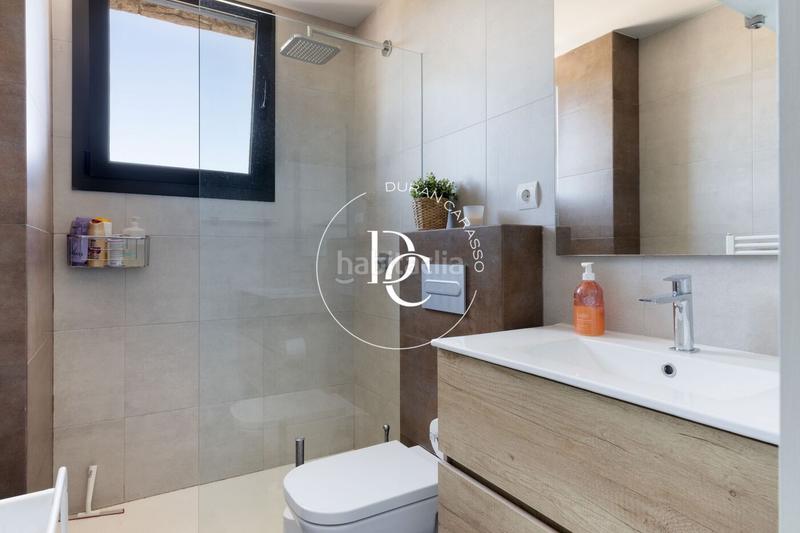 Foto 54dce87f-b238-41b3-96c6-90a7ffec288f. Casa amb calefacció aparcament piscina a Levantina - Montgavina - Quintmar Sitges