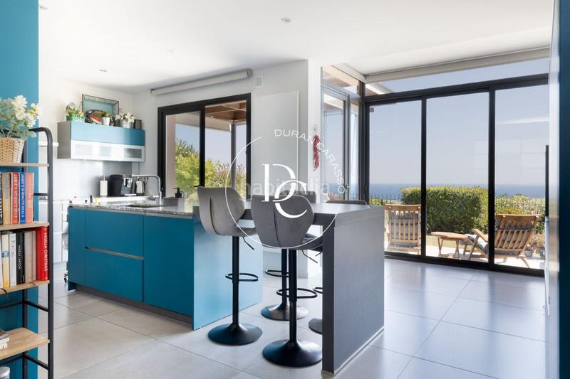 Foto a26488f9-1640-4ffc-bb4e-fa16f3dd2287. Casa amb calefacció aparcament piscina a Levantina - Montgavina - Quintmar Sitges