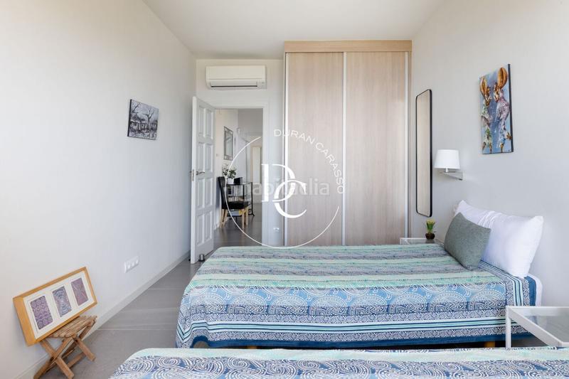 Foto bab7a2ca-4c4a-49bf-a23d-d5b2ac1338f9. Casa amb calefacció aparcament piscina a Levantina - Montgavina - Quintmar Sitges