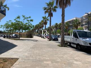 Local commercial  Carrer de felip font i falp. Local comercial de 143 m2 en venta en sitges