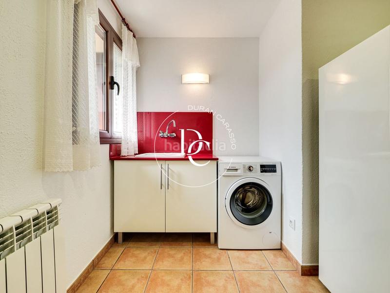 Foto c949bf33-971a-47fe-9f3d-dd1285808ee0. Casa  de 437 m2 con vistas en venta en Vallcebre