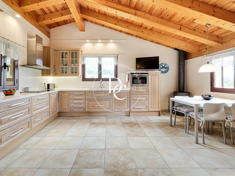 Foto df1d28f5-52a7-43b6-9483-cffe80cfcce2. Casa  de 437 m2 con vistas en venta en Vallcebre