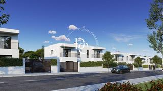 Casa a Carrer duesaigües 65. Obra nueva en venta en segur de calafell