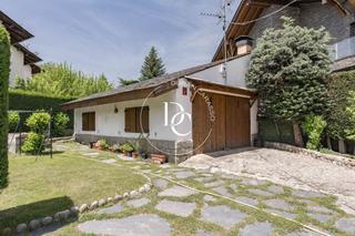 Maison  Antic camí de llívia. Casa de 201 m2 con vistas en venta en puigcerdà