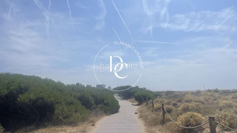 Foto a9af1654-e782-4382-acd7-527233b325aa. Terreny residencial a Passeig Maragall Gavà