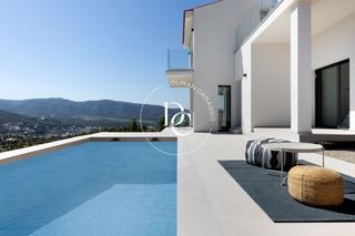Maison  Mirador. Casa de 285 m2 con piscina y vistas en venta en canyelles