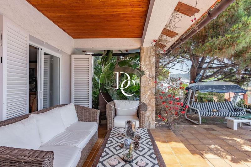Foto 3c354ac4-7650-4595-9388-8f0ee95da539. Casa  de lujo de 315 m2 con piscina en venta en vallpineda, en Sitges