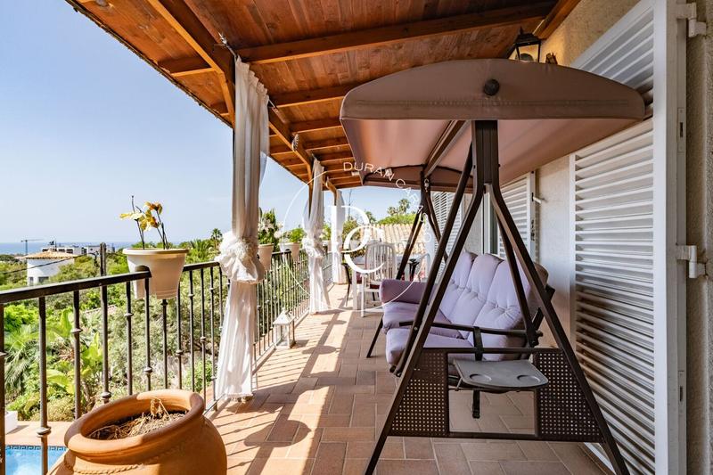 Foto add68337-3c58-4901-b189-bed4d33df684. Casa  de lujo de 315 m2 con piscina en venta en vallpineda, en Sitges