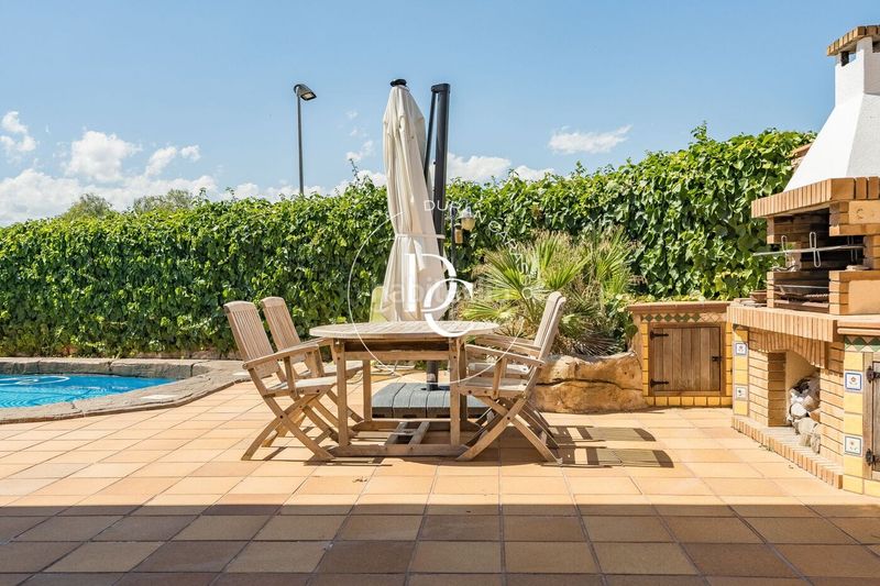 Foto d055891f-175e-427a-963e-6b03cf082821. Casa amb calefacció aparcament piscina a Mas d´En Serra - Els Cards Sant Pere de Ribes