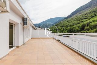 Lloguer Àtic a Centro. Ático de 134 m2 con vistas y terraza en alquiler en andorra la v