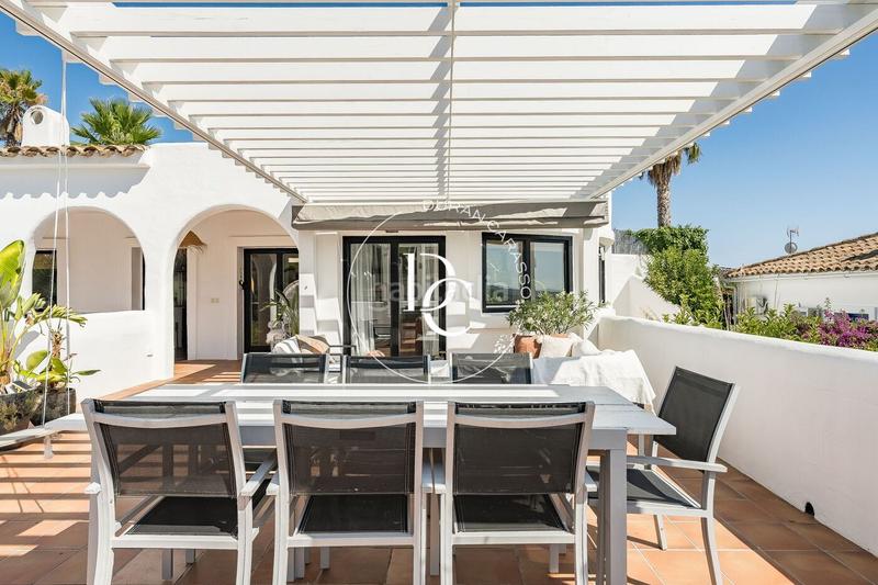 Foto 0221161f-cf00-49ef-863b-62be744e5fc6. Alquiler casa  de lujo de 306 m2 con piscina y vistas en alquiler en can suria, en Olivella