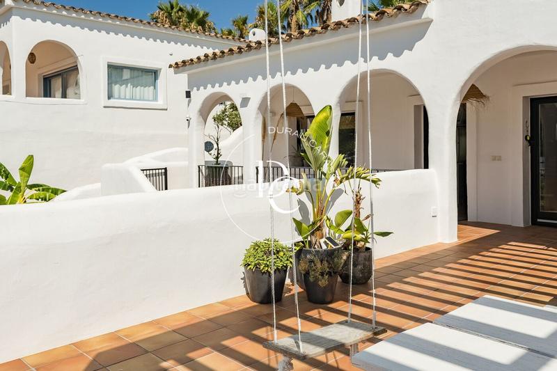 Foto 53dc4e78-c622-4e87-8a19-d36e09503e5f. Alquiler casa  de lujo de 306 m2 con piscina y vistas en alquiler en can suria, en Olivella