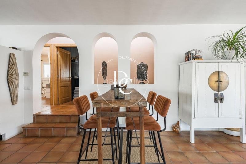 Foto 58e22545-a691-41a6-9731-4ac60d961598. Alquiler casa  de lujo de 306 m2 con piscina y vistas en alquiler en can suria, en Olivella
