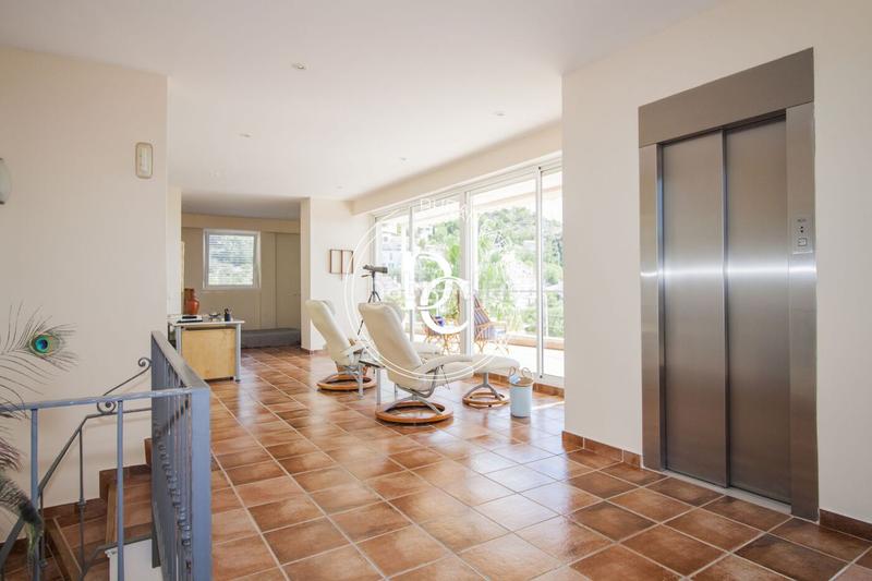 Foto 6be5614e-955d-4d94-a2d5-ffa886b65e56. Casa con riscaldamento parcheggio piscina in Levantina - Montgavina - Quintmar Sitges
