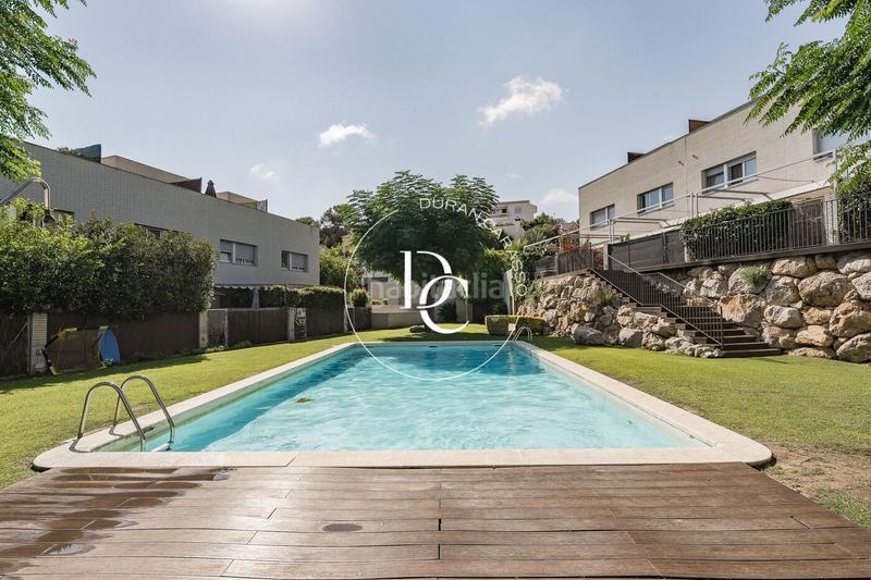 Foto 974613ce-034c-41f4-aaa0-0b17c619f987. Casa con riscaldamento parcheggio piscina in Levantina - Montgavina - Quintmar Sitges