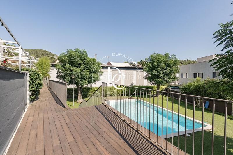 Foto f4d91c94-5c0b-4634-9b1e-89630bc03068. Casa con riscaldamento parcheggio piscina in Levantina - Montgavina - Quintmar Sitges