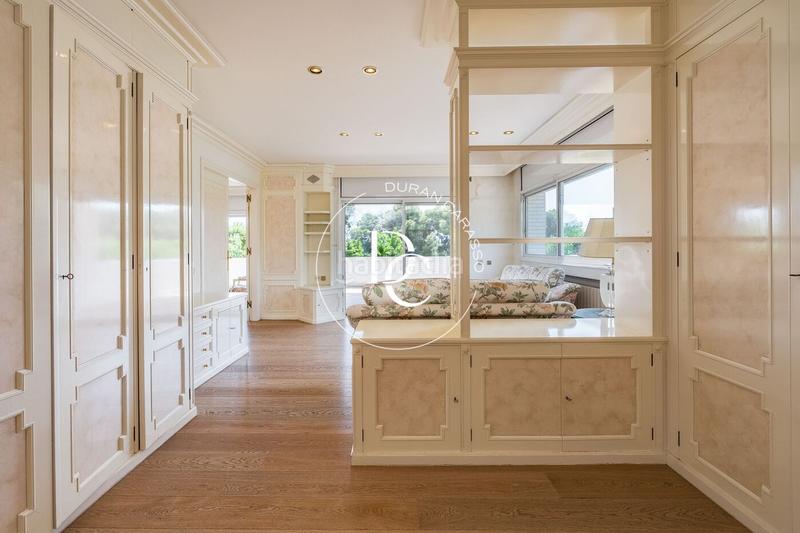 Foto 6e7043e1-ff23-4207-a8b1-660df5d3a49f. Alquiler casa  de lujo de 820 m2 con piscina y vistas en alquiler en terramar, en Sitges