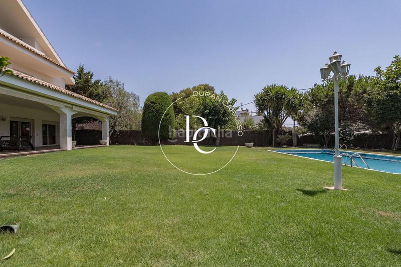 Foto ecf1fe5e-6d69-4c9d-9db7-e0d9c1dc3a57. Lloguer casa amb calefacció aparcament piscina a Sitges