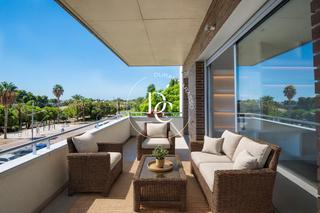 Appartement  Carrer víctor balaguer. Piso de 128 m2 con terraza en venta en la plana, sitges