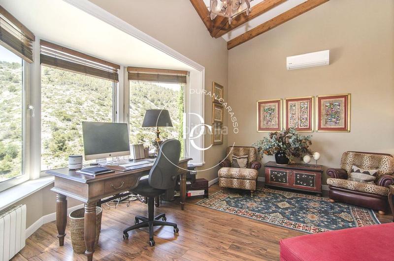 Foto 042bb552-eb31-434d-878a-093ca49a5533. Haus mit parking pool in Levantina - Montgavina - Quintmar Sitges