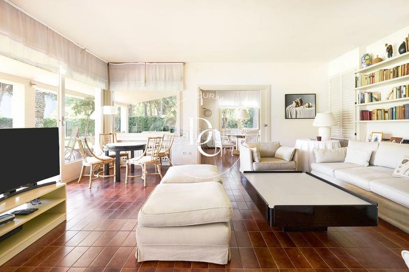 Foto 2815dbfd-2751-4d09-990c-b7129ca7f2c0. Casa amb calefacció piscina a Can Girona - Terramar - Vinyet Sitges