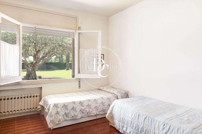 Foto ac963fe6-c86e-4a4e-8b7c-e7554813a8a4. Casa amb calefacció piscina a Can Girona - Terramar - Vinyet Sitges