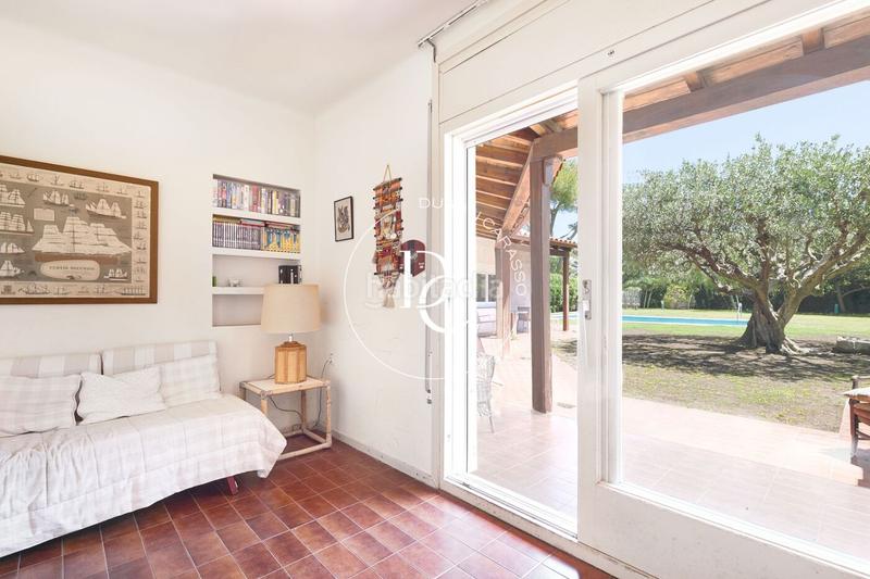 Foto c820092e-4418-4ac1-9e92-2b7952420632. Casa amb calefacció piscina a Can Girona - Terramar - Vinyet Sitges