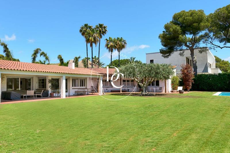 Foto e3d0a931-ba3e-48e8-b0c7-2fdf4e9e40ef. Casa amb calefacció piscina a Can Girona - Terramar - Vinyet Sitges