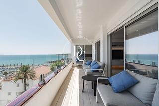Attique  Carrer de la bufera. Ático de lujo de 168 m2 con vistas y terraza en venta en aiguado