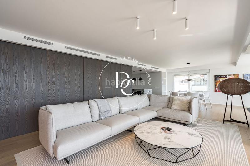 Foto 49ee4942-8211-4c09-9bd8-8b96100811bc. Attico con riscaldamento in Aiguadolç - Sant Sebastià Sitges