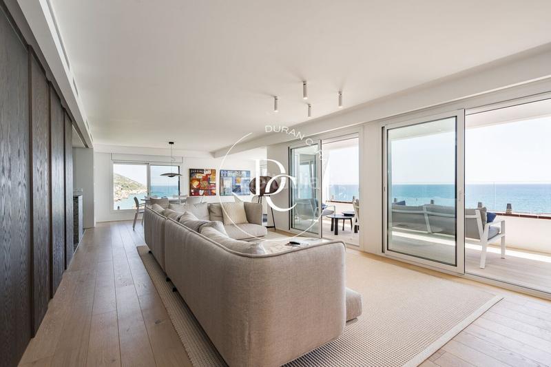 Foto 759926ca-a721-4923-8eb0-d2c99eeb380d. Attico con riscaldamento in Aiguadolç - Sant Sebastià Sitges