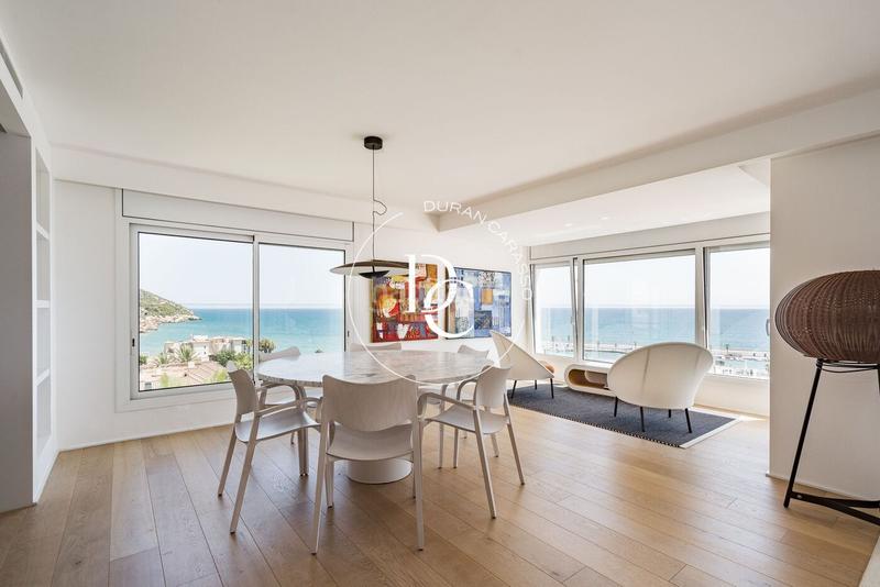 Foto 9cd83147-40e4-4417-a5e9-a926cda43a95. Attico con riscaldamento in Aiguadolç - Sant Sebastià Sitges