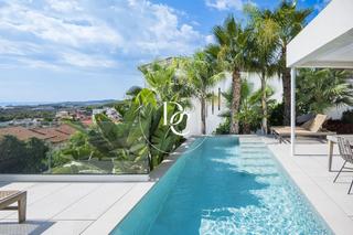Affitto Casa  Passeig fondo del pere joan. Casa de lujo de 254 m2 con piscina y vistas en alquiler en quint